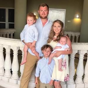 Meet your Posher, Justin